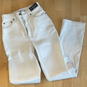 Abercrombie & Fitch 90’s straight ultra high rise jeans